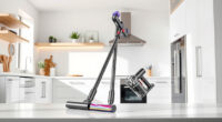 Best Dyson Cordless Vacuum for Hardwood (2026) — Guide 10